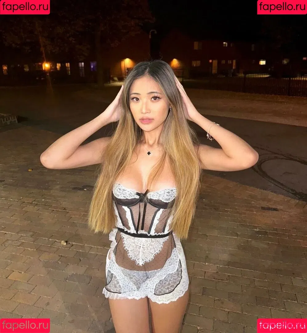 alisontsaii Onlyfans Photo Gallery 