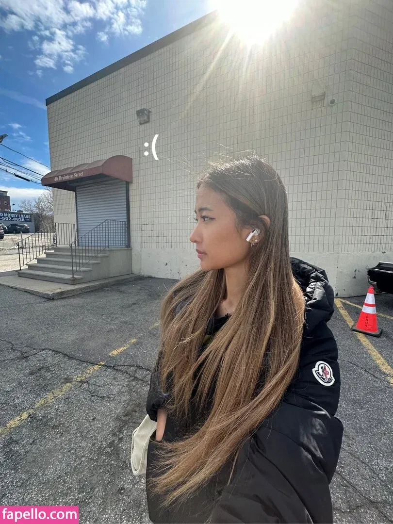 alisontsaii Onlyfans Photo Gallery 