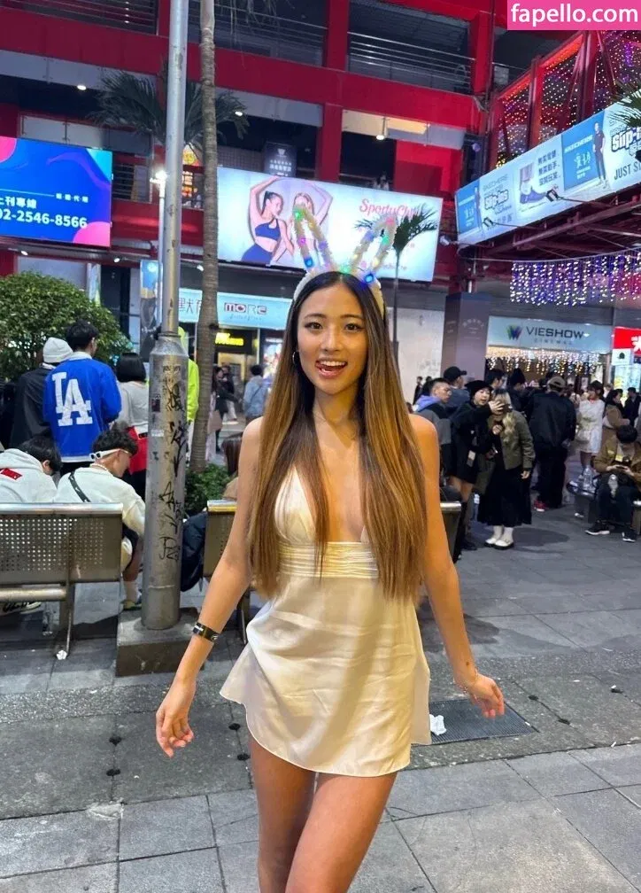 alisontsaii Onlyfans Photo Gallery 