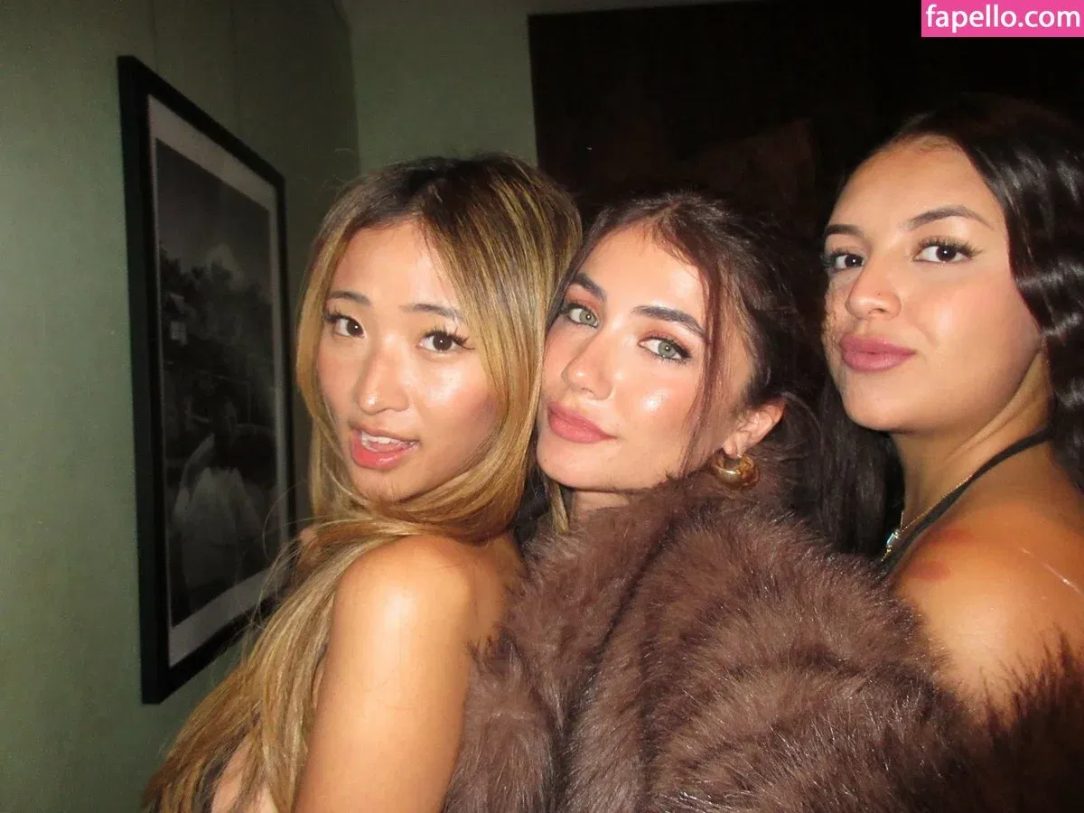 alisontsaii Onlyfans Photo Gallery 