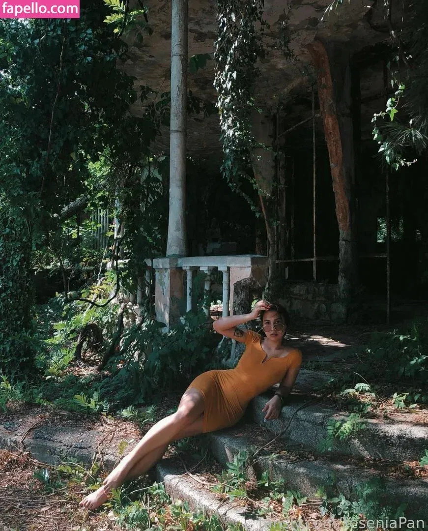 YeseniaPan Onlyfans Photo Gallery 