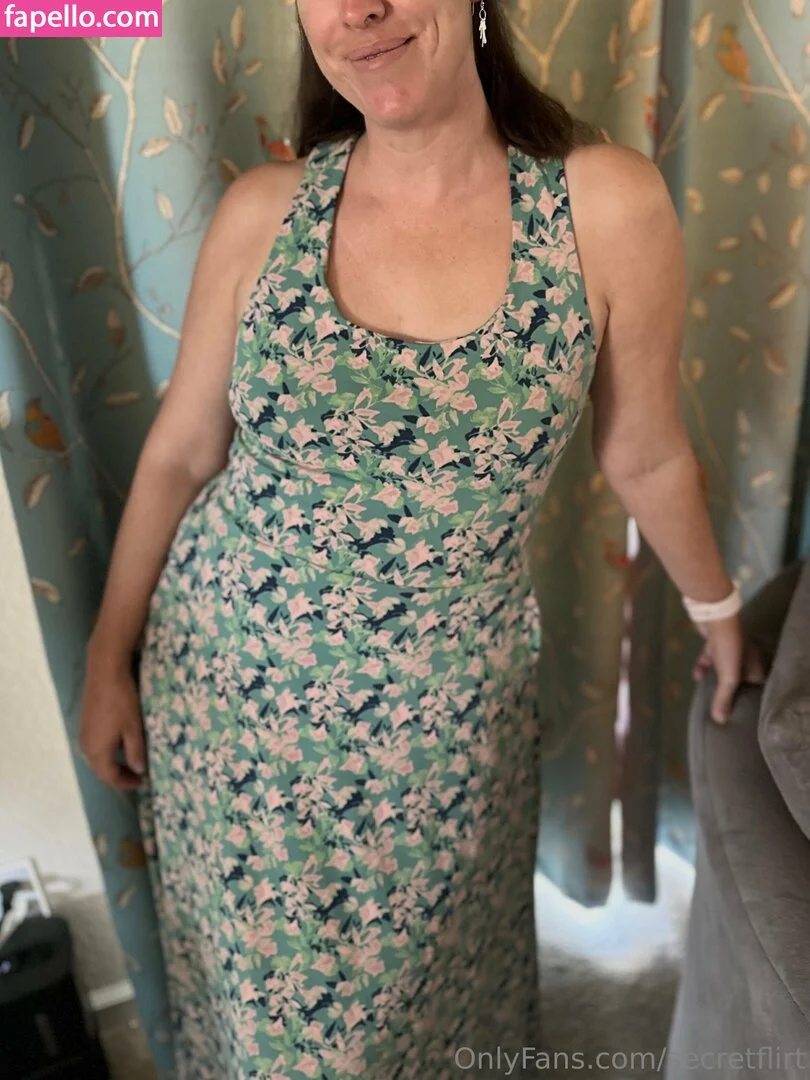 secretflirt Onlyfans Photo Gallery 