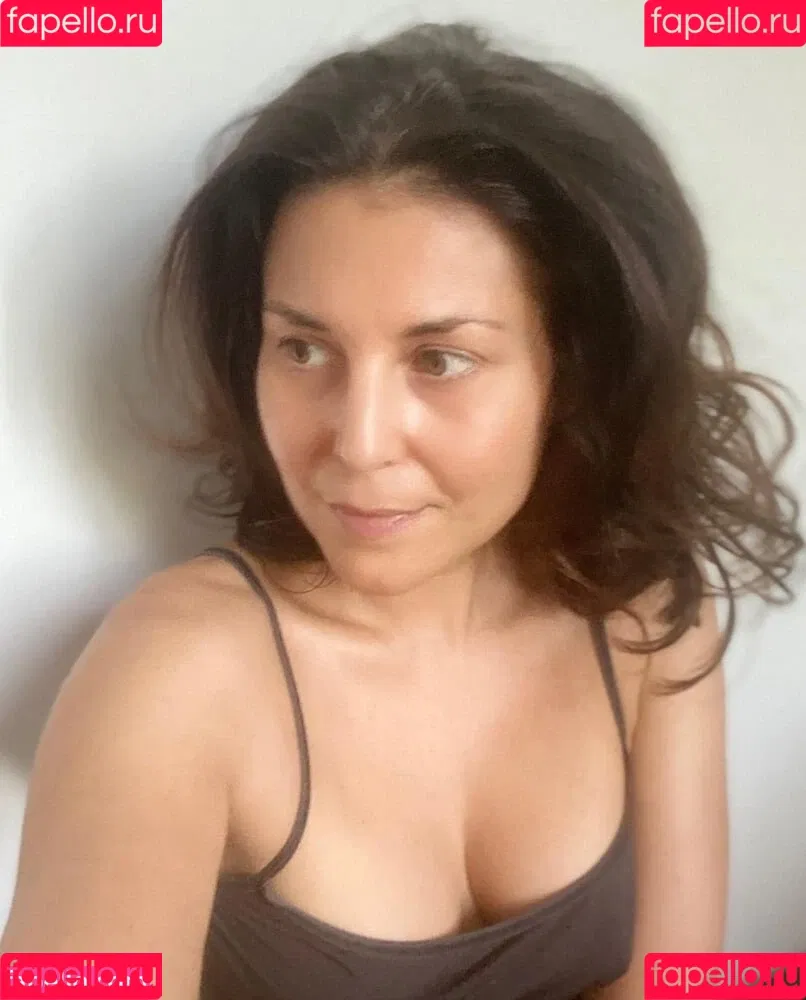 Vanessa Blumhagen Onlyfans Photo Gallery 