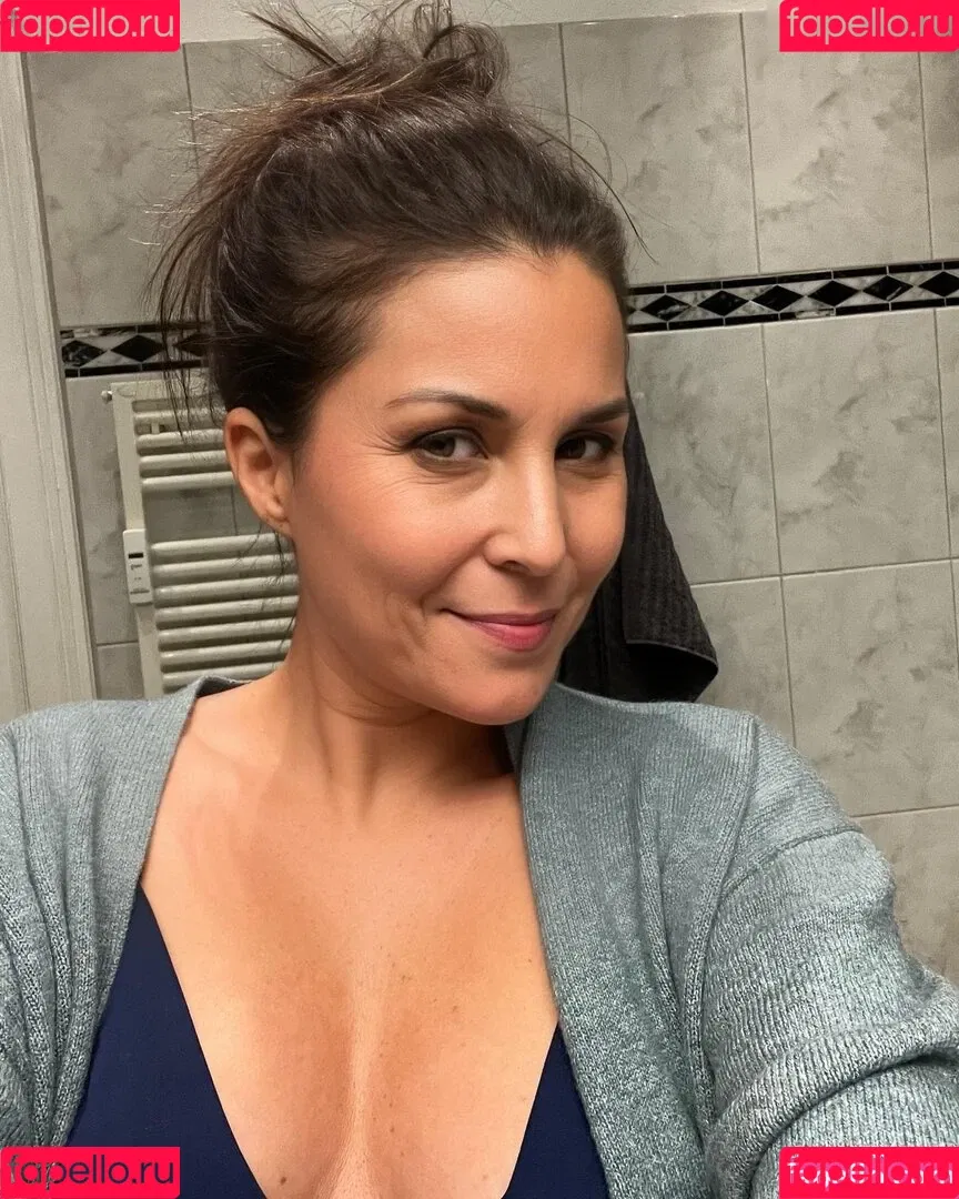 Vanessa Blumhagen Onlyfans Photo Gallery 