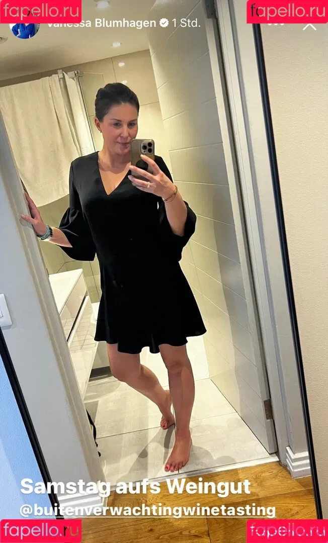 Vanessa Blumhagen Onlyfans Photo Gallery 