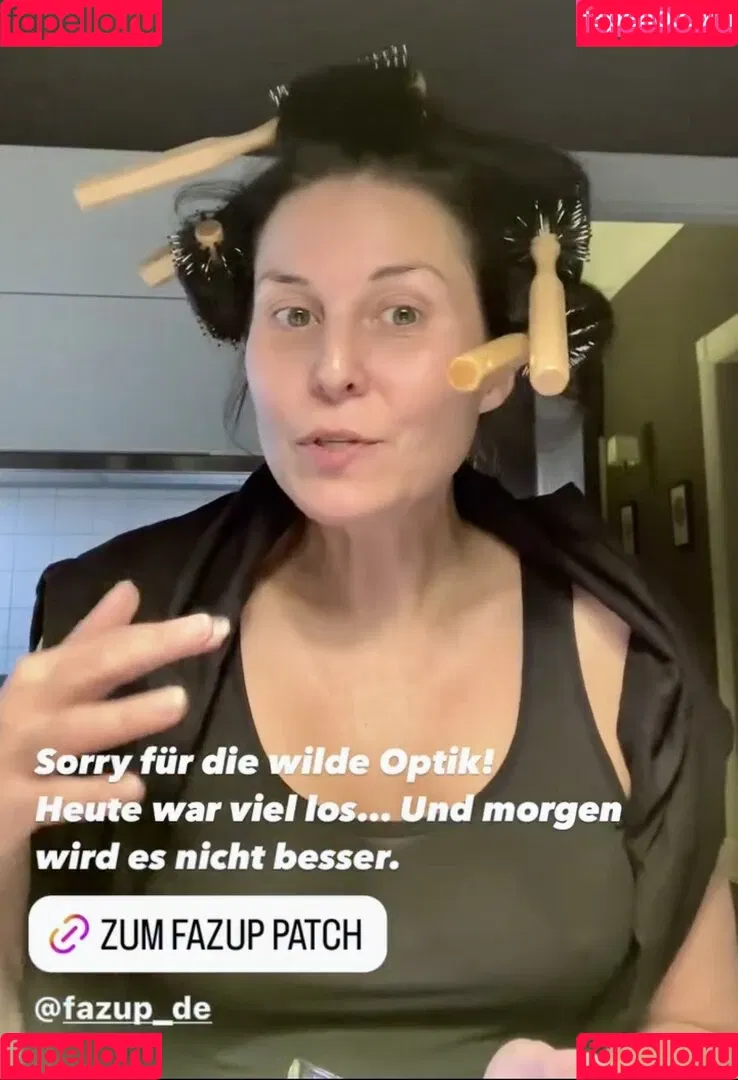 Vanessa Blumhagen Onlyfans Photo Gallery 