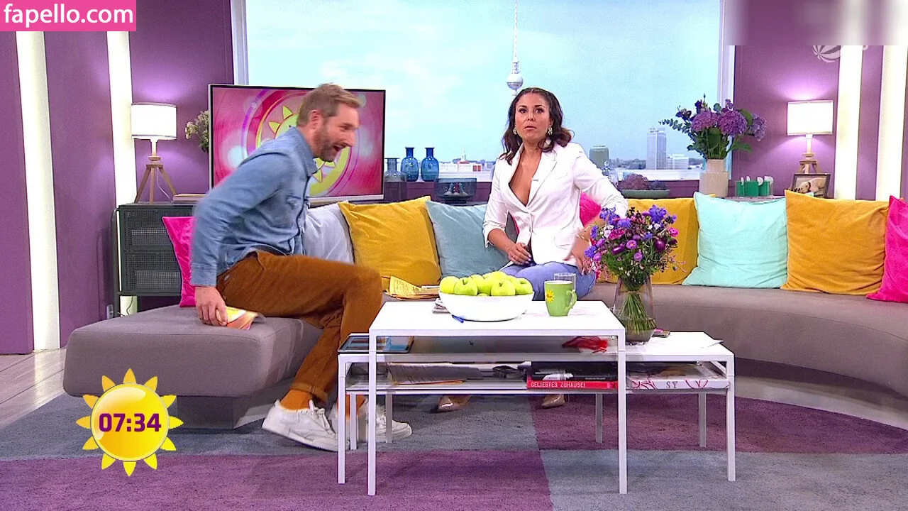 Vanessa Blumhagen Onlyfans Photo Gallery 