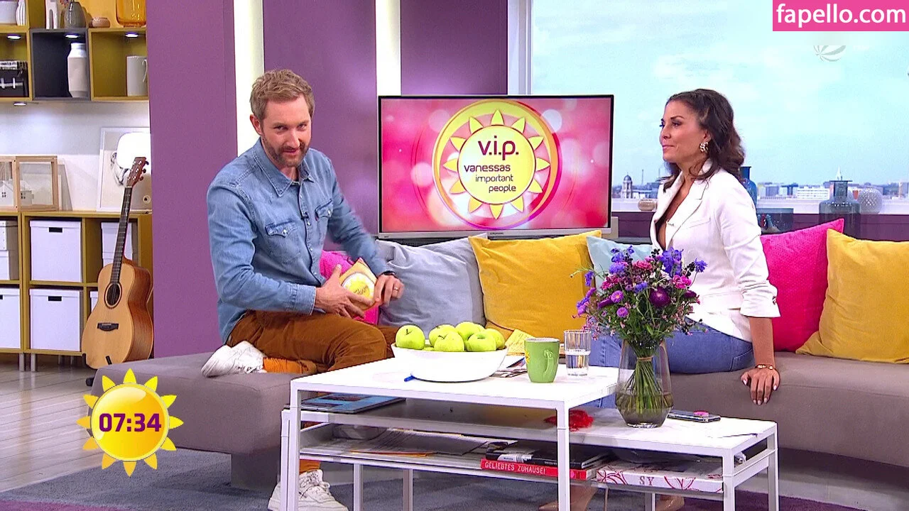 Vanessa Blumhagen Onlyfans Photo Gallery 