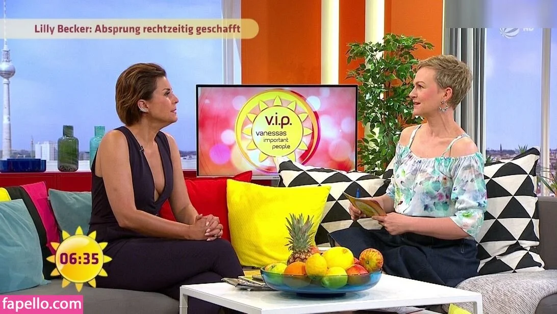 Vanessa Blumhagen Onlyfans Photo Gallery 