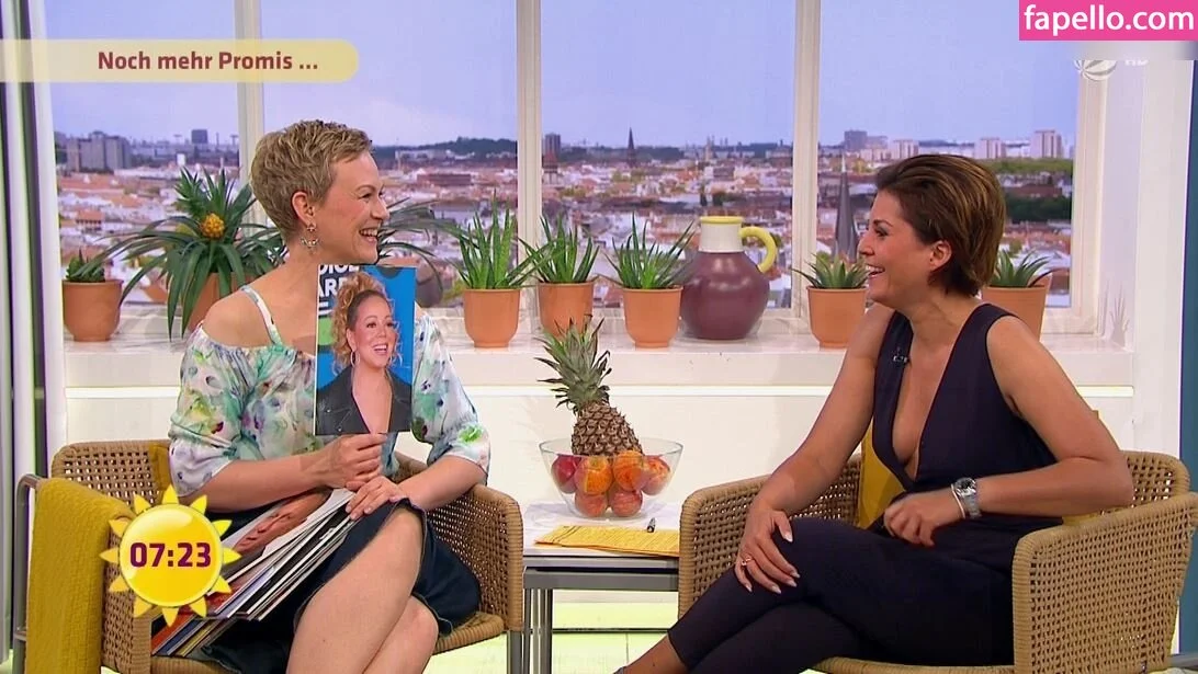 Vanessa Blumhagen Onlyfans Photo Gallery 