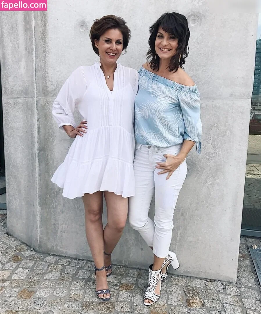 Vanessa Blumhagen Onlyfans Photo Gallery 