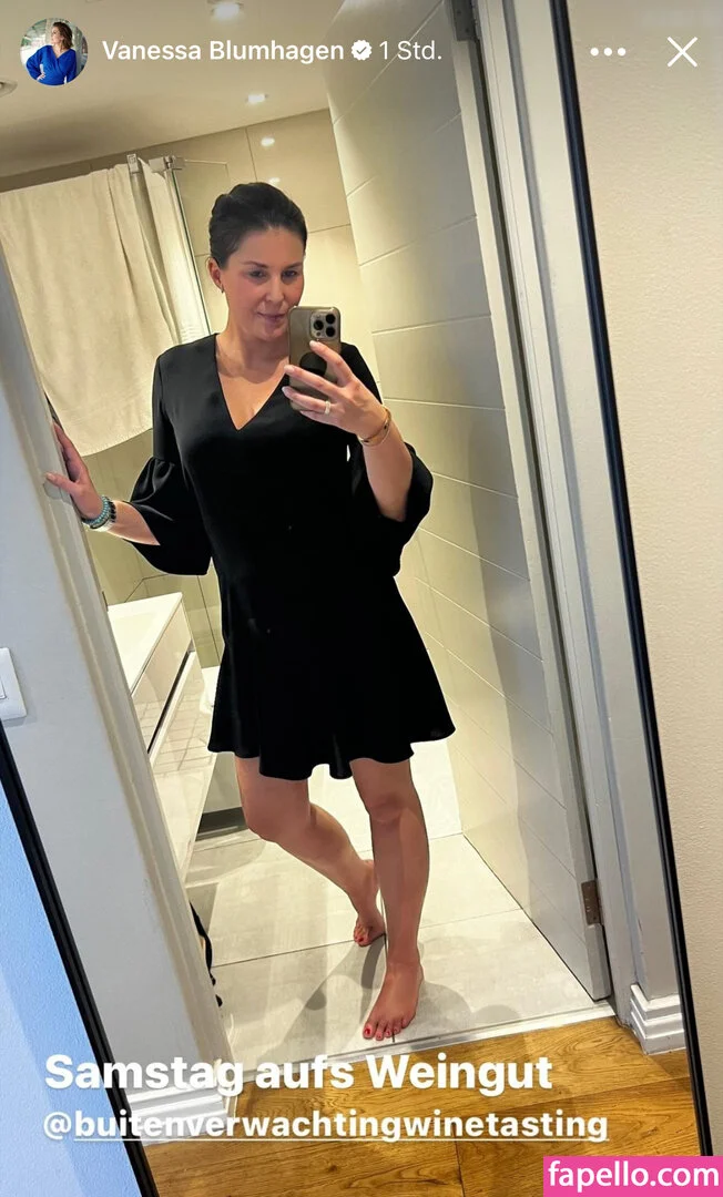 Vanessa Blumhagen Onlyfans Photo Gallery 