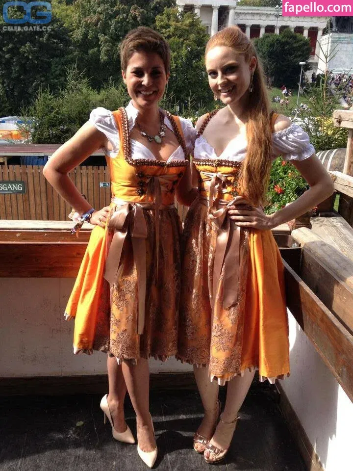 Vanessa Blumhagen Onlyfans Photo Gallery 