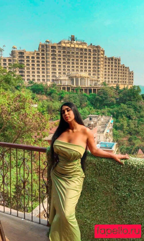 Scarlett M Rose Nude Onlyfans Photo 10