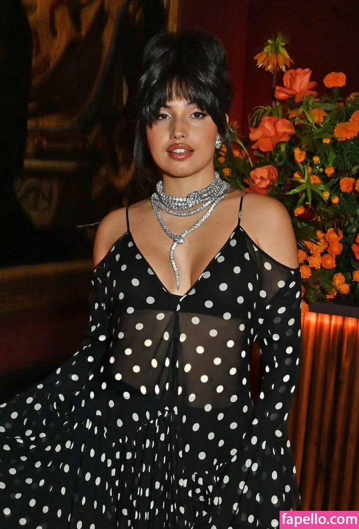 Mabel Onlyfans Photo Gallery 