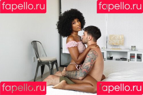 Olivia Reign Onlyfans Photo Gallery 