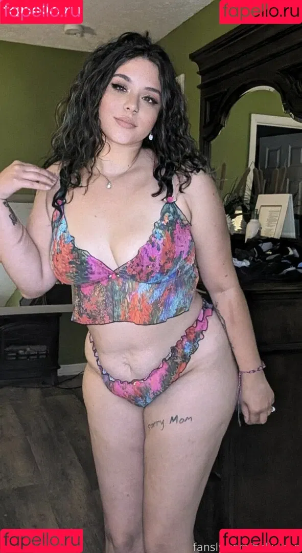 hollieboo Onlyfans Photo Gallery 