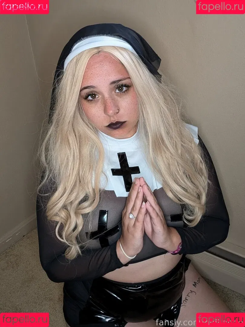 hollieboo Onlyfans Photo Gallery 