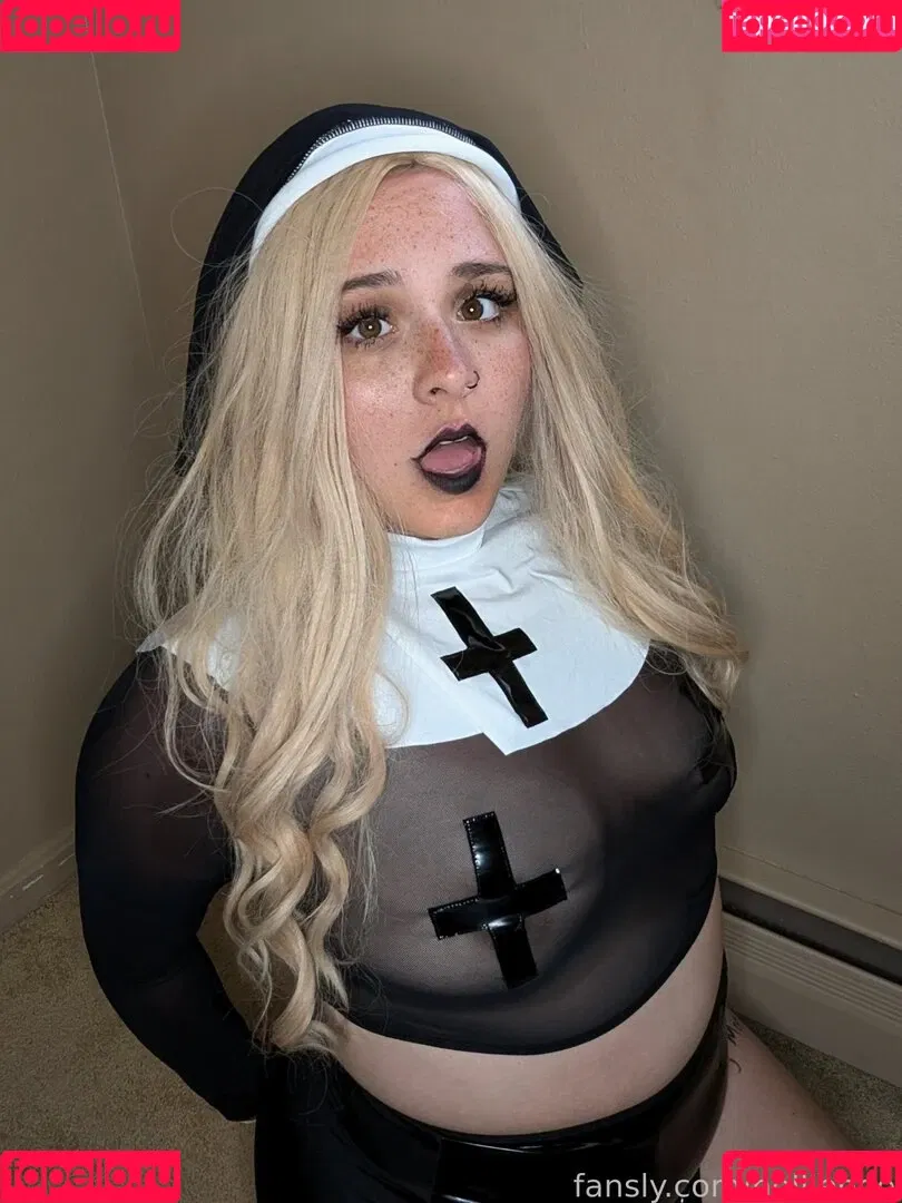 hollieboo Onlyfans Photo Gallery 