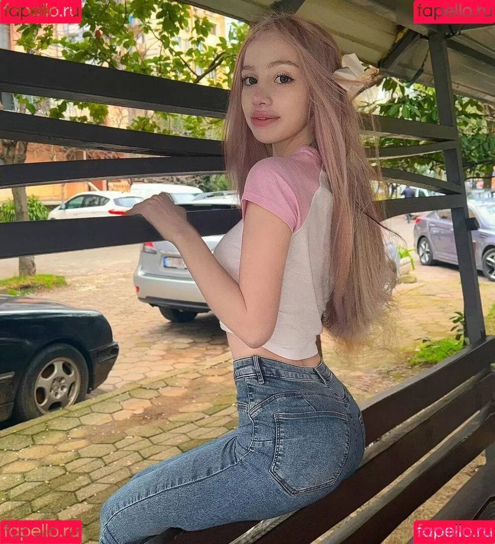 Lolibela Onlyfans Photo Gallery 