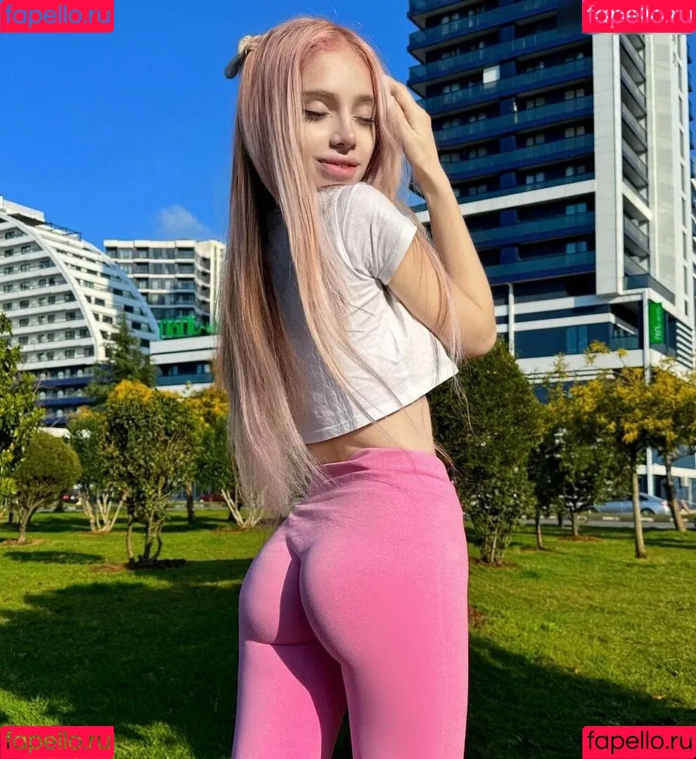 Lolibela Onlyfans Photo Gallery 