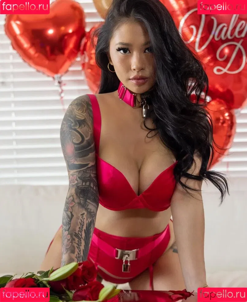 Lovely Linda Onlyfans Photo Gallery 