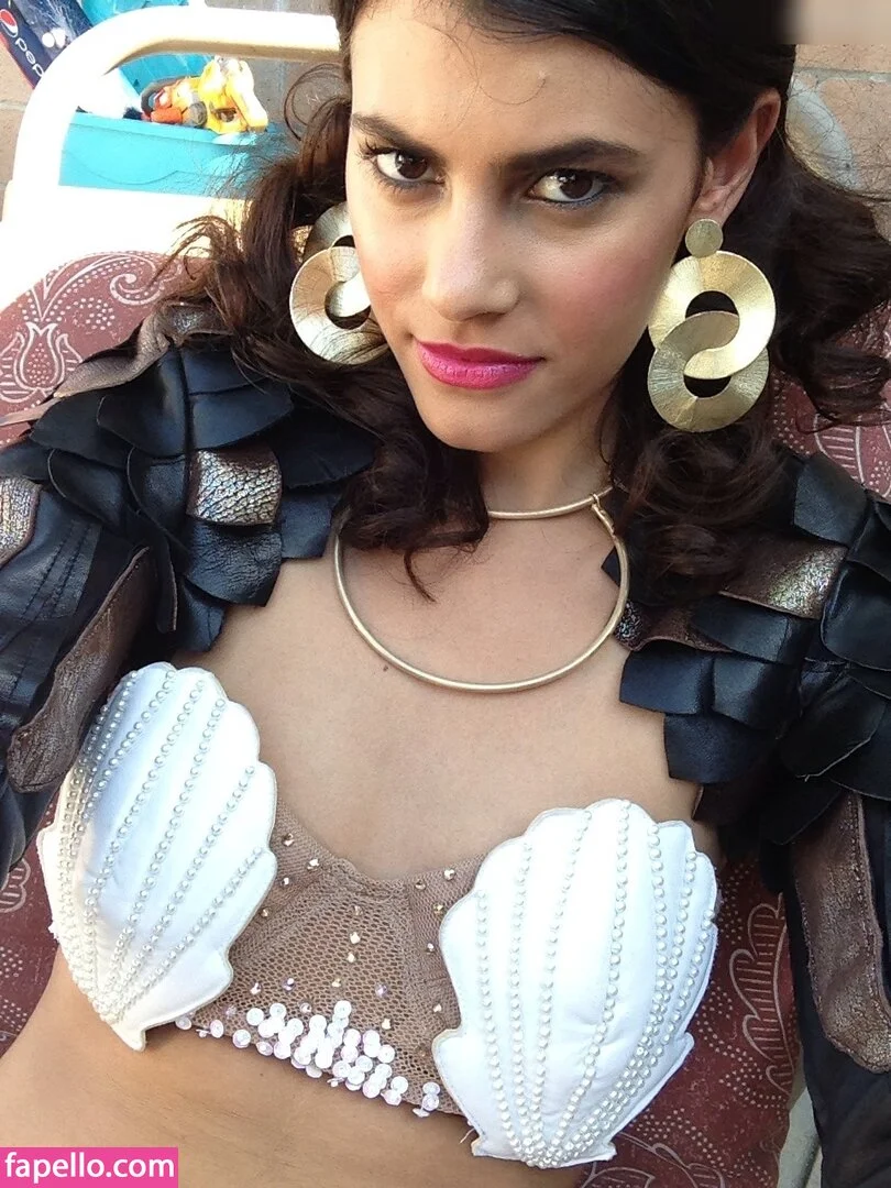 Alisar Ailabouni Onlyfans Photo Gallery 