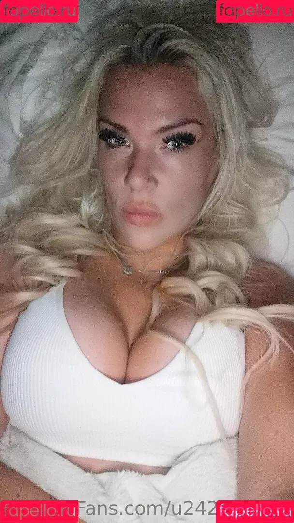 u242402729 Onlyfans Photo Gallery 