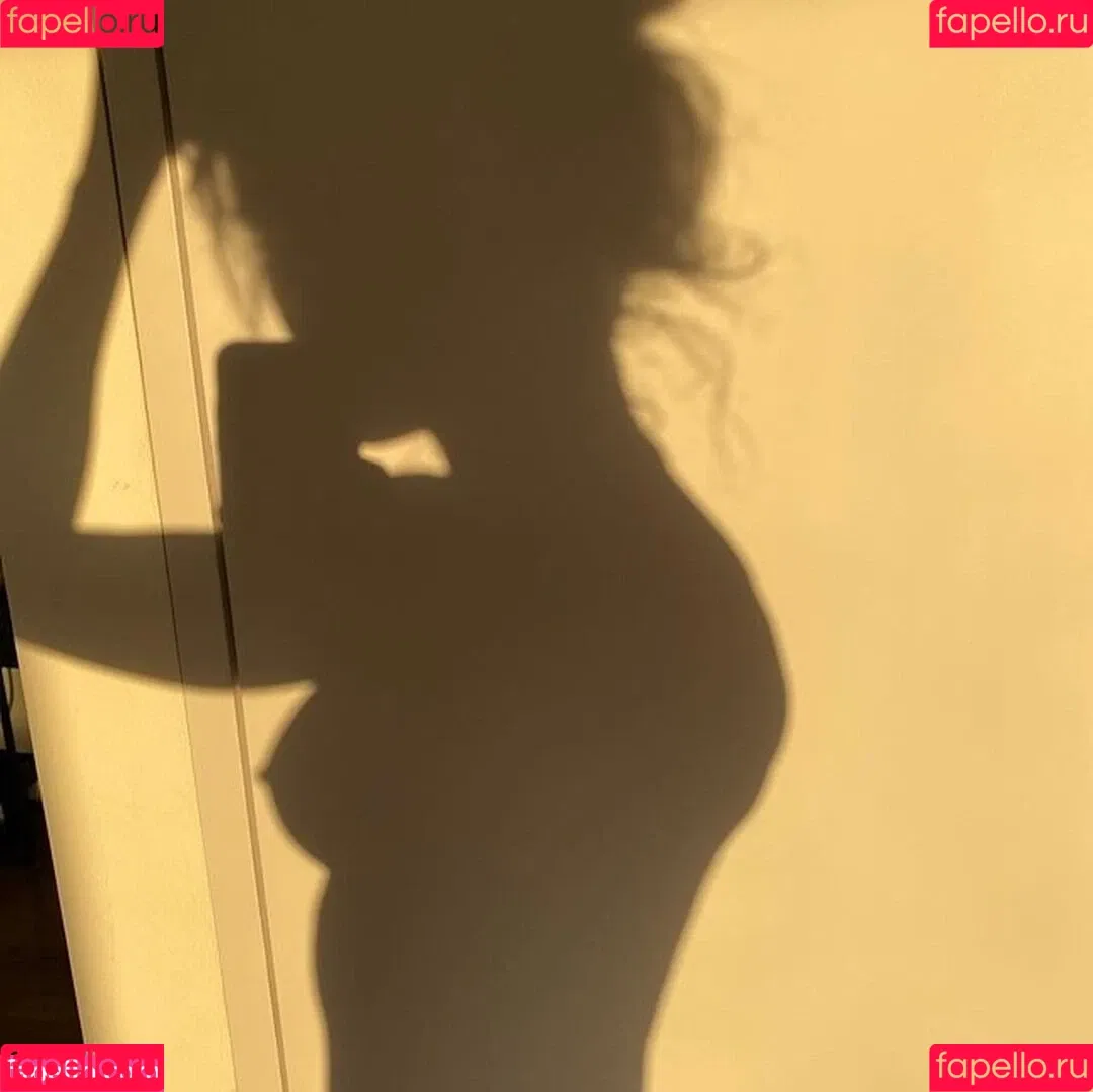 Adrienne Koleszar Onlyfans Photo Gallery 