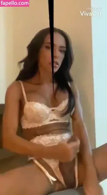 Carol Kurkova Onlyfans Photo Gallery 