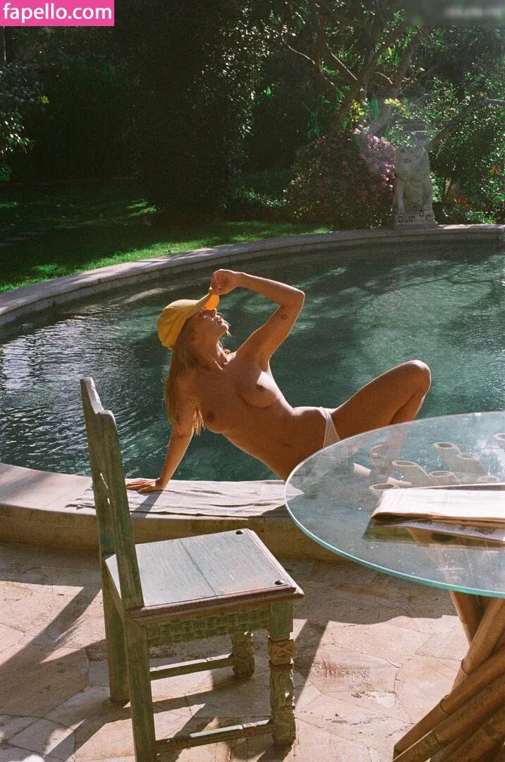 Noemie Neuens Onlyfans Photo Gallery 