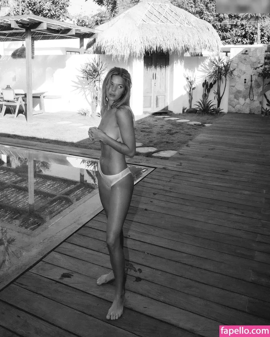 Noemie Neuens Onlyfans Photo Gallery 