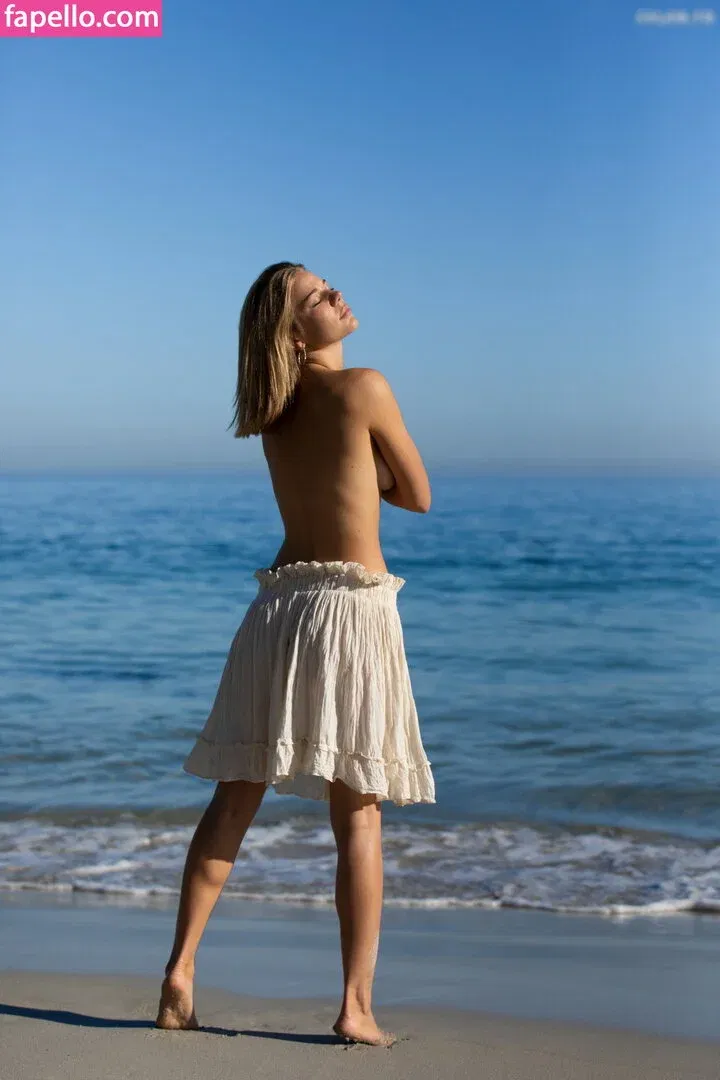 Noemie Neuens Onlyfans Photo Gallery 