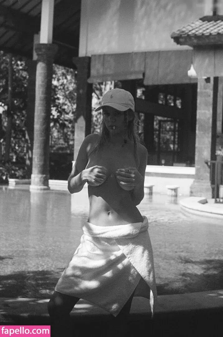 Noemie Neuens Onlyfans Photo Gallery 