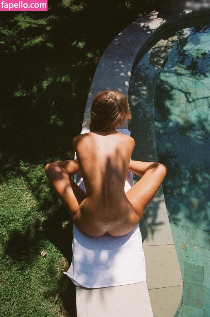 Noemie Neuens Onlyfans Photo Gallery 