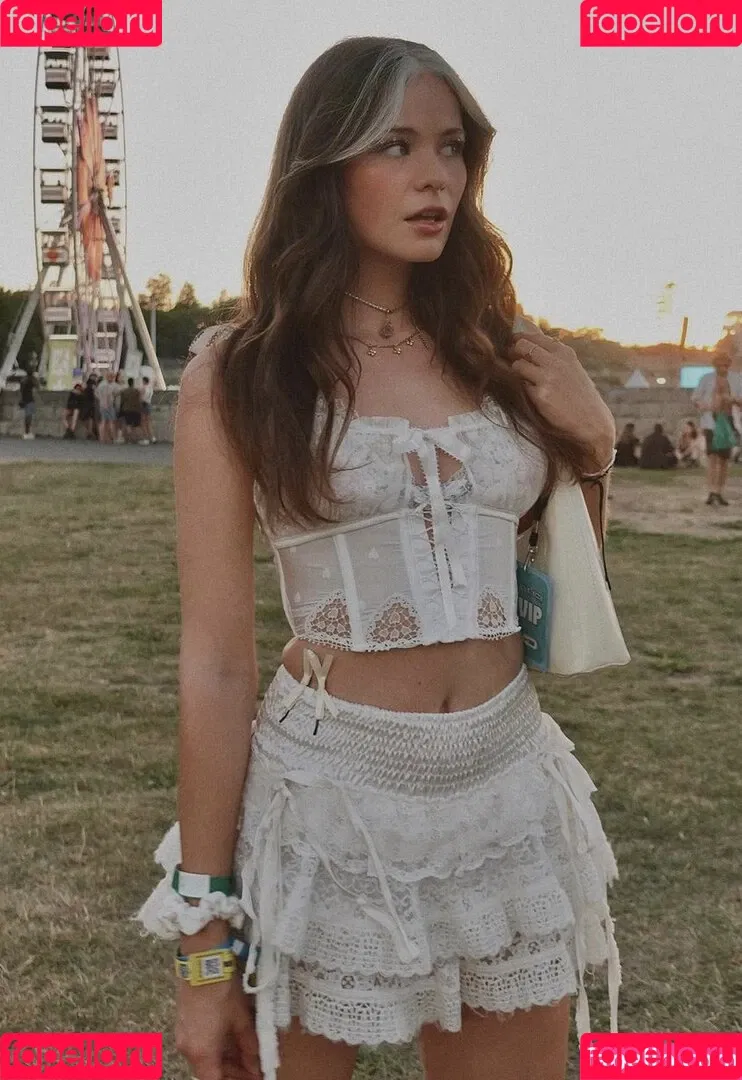 nadinebreaty Onlyfans Photo Gallery 