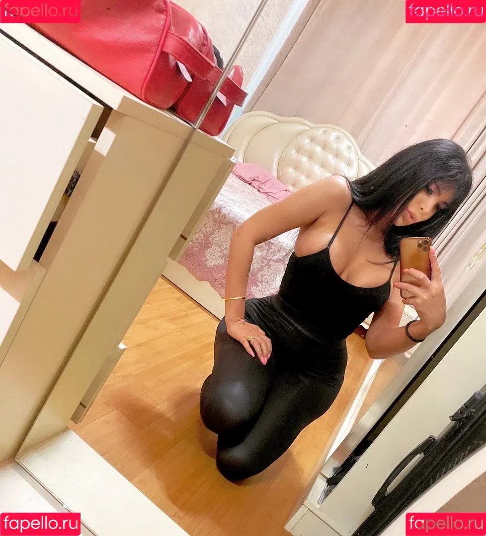 Gunel Sheytan Onlyfans Photo Gallery 