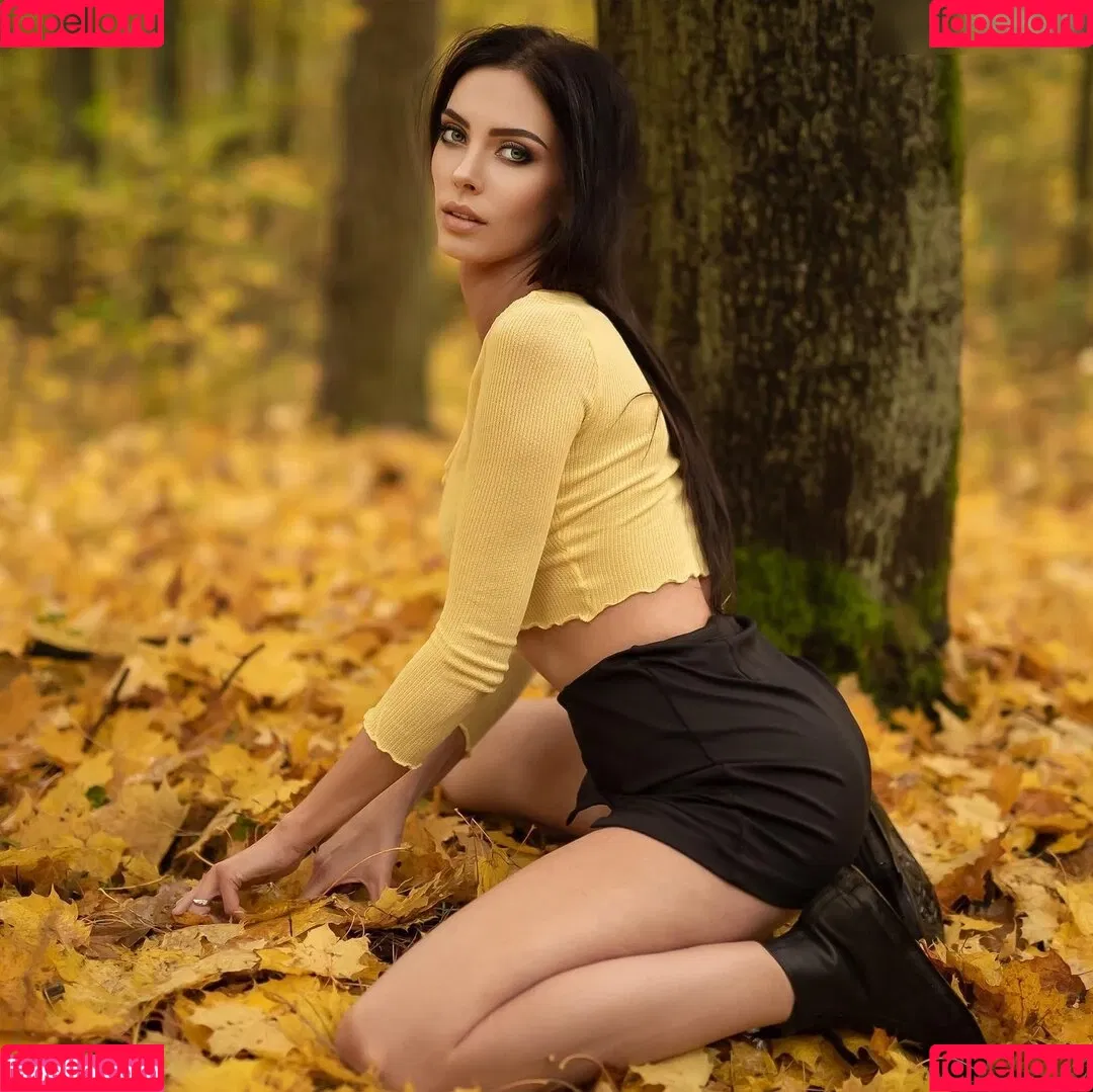 Electric Miss Onlyfans Photo Gallery 