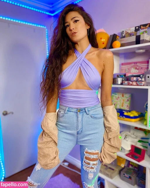 Jacki Jing Onlyfans Photo Gallery 