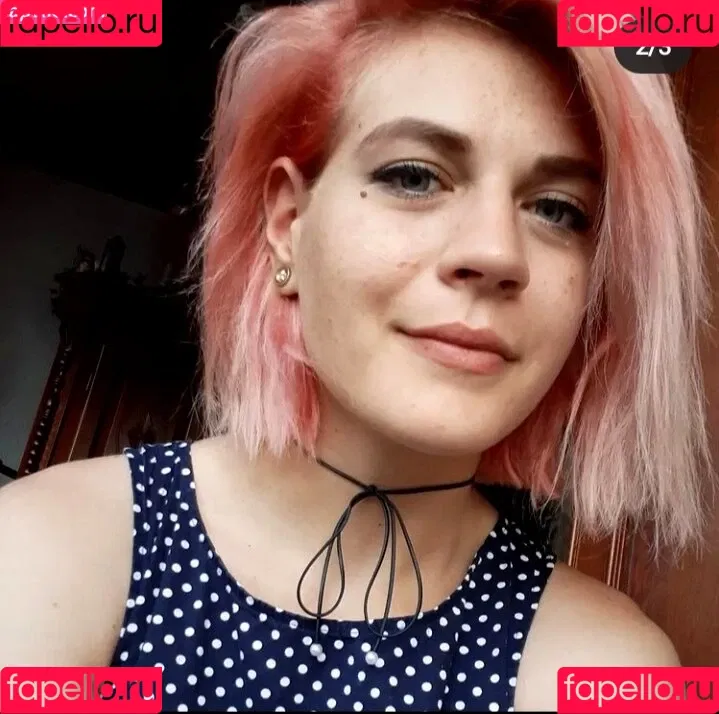 Caroline Haas Onlyfans Photo Gallery 