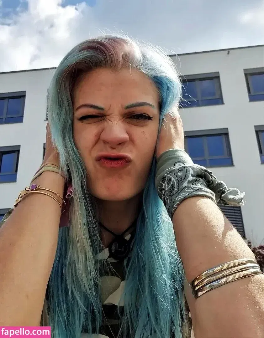 Caroline Haas Onlyfans Photo Gallery 