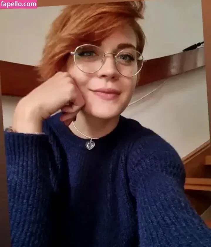 Caroline Haas Onlyfans Photo Gallery 