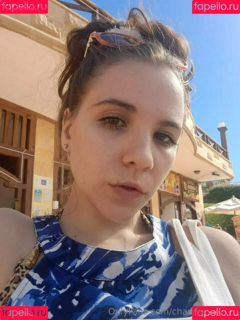 charming_dora Onlyfans Photo Gallery 