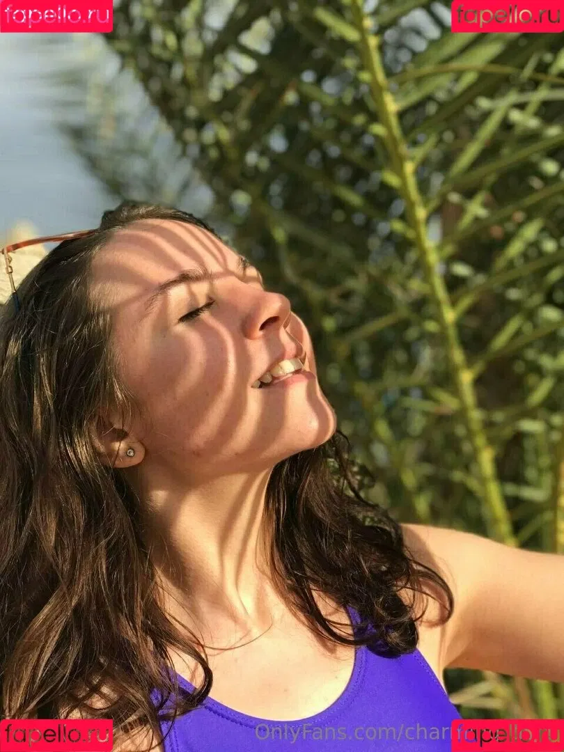 charming_dora Onlyfans Photo Gallery 