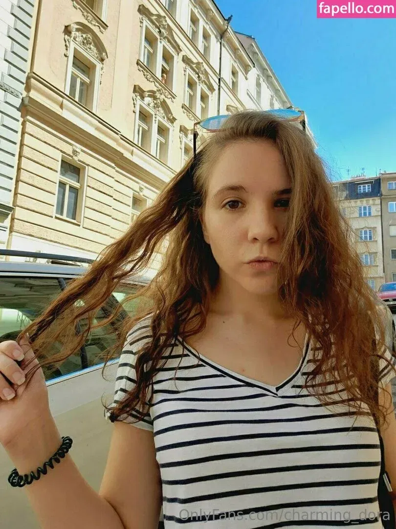 charming_dora Onlyfans Photo Gallery 