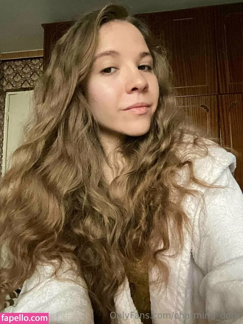 charming_dora Onlyfans Photo Gallery 