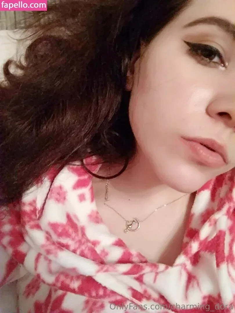charming_dora Onlyfans Photo Gallery 