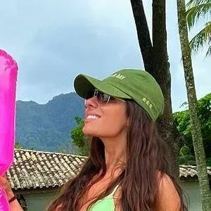 Paola Machado Onlyfans Photo Gallery 