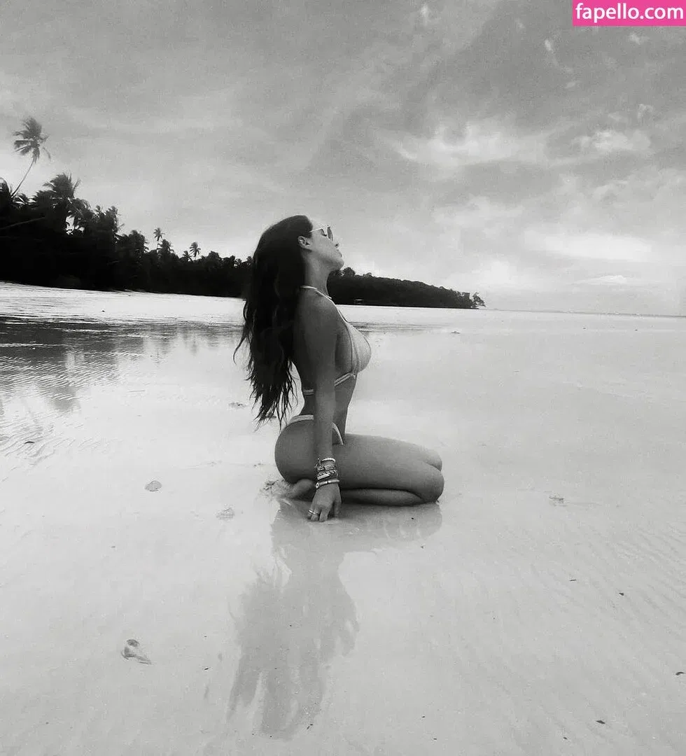 Paola Machado Onlyfans Photo Gallery 