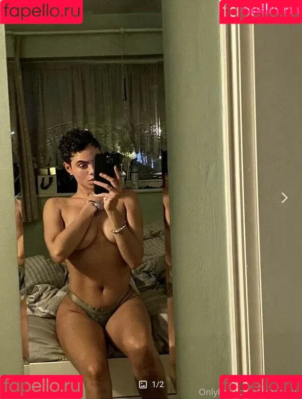 America Foster Onlyfans Photo Gallery 